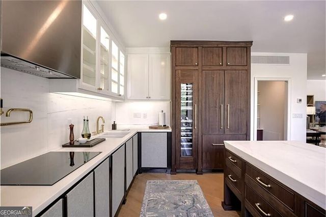 2575 Peachtree Road NE 7G, Atlanta, GA 30305