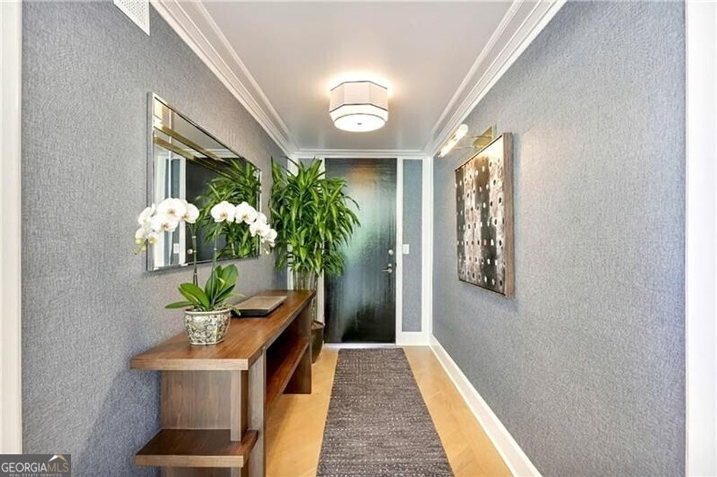 2575 Peachtree Road NE 7G, Atlanta, GA 30305