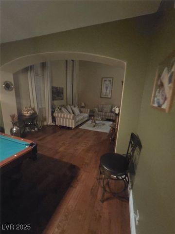 519 Sunrise Villa Drive, Las Vegas, NV 89110