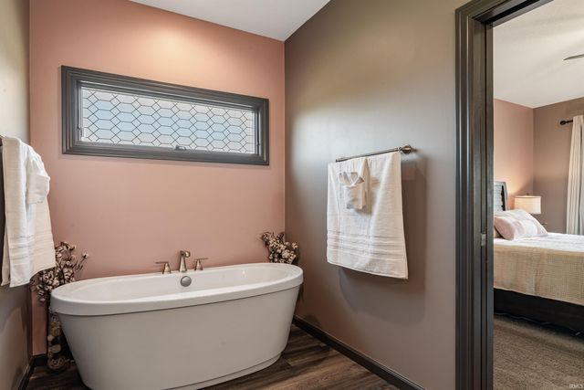 12757 S West County Line Road, Roanoke, IN 46783