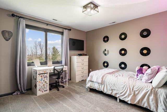 12757 S West County Line Road, Roanoke, IN 46783
