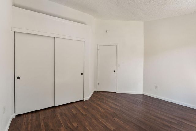 7507 Deltawind Dr, Sacramento, CA 95831