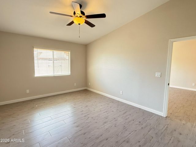 2605 W Willow Avenue, Phoenix, AZ 85029