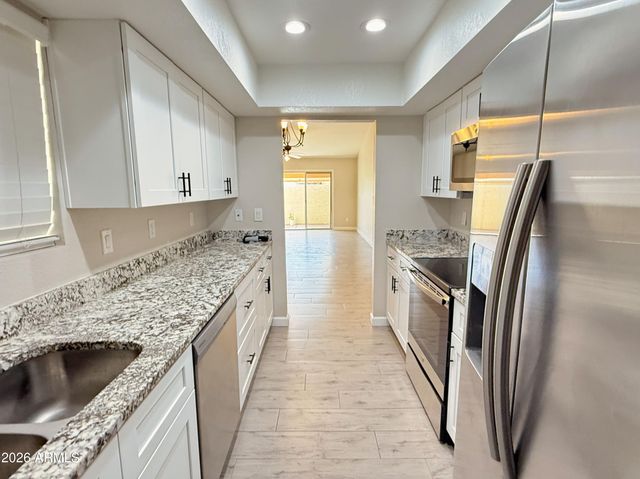 2605 W Willow Avenue, Phoenix, AZ 85029