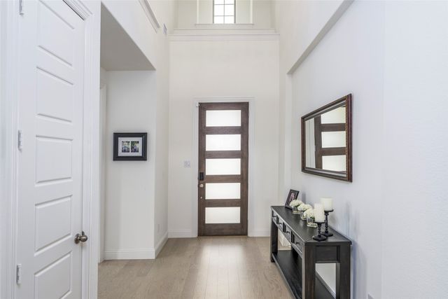 2302 Royal Dove Lane, Mansfield, TX 76063