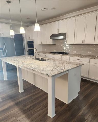 5148 Golden Oak Cove, Gainesville, GA 30504