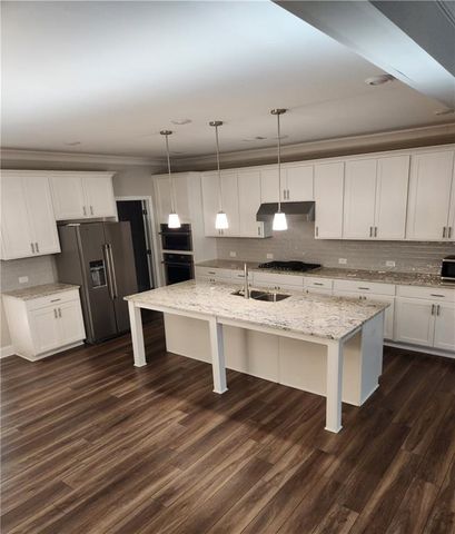 5148 Golden Oak Cove, Gainesville, GA 30504