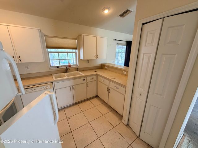 3190 Lema Drive, Spring Hill, FL 34609