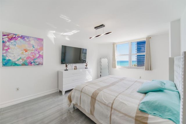 1950 S Ocean Dr 8J, Hallandale Beach, FL 33009