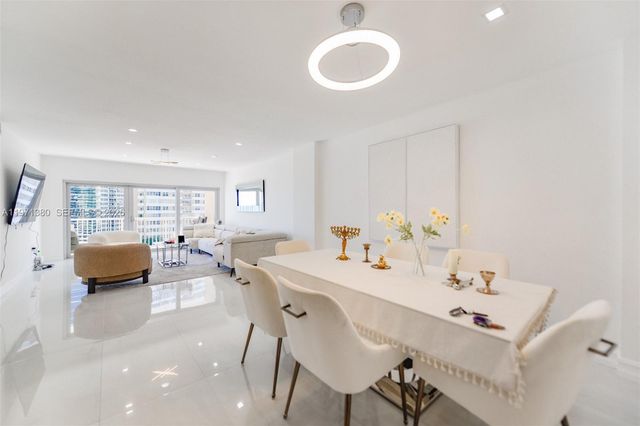 1950 S Ocean Dr 8J, Hallandale Beach, FL 33009