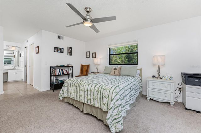 511 PINE HOLLOW CIRCLE 511, Englewood, FL 34223