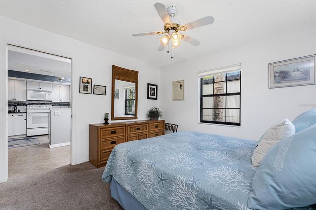 511 PINE HOLLOW CIRCLE 511, Englewood, FL 34223