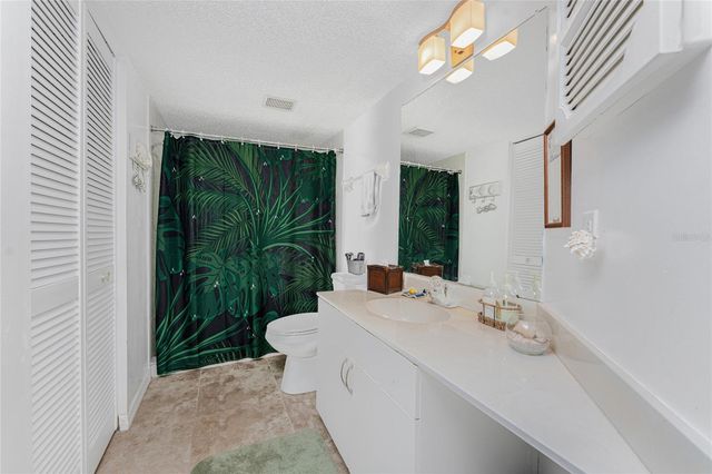 511 PINE HOLLOW CIRCLE 511, Englewood, FL 34223
