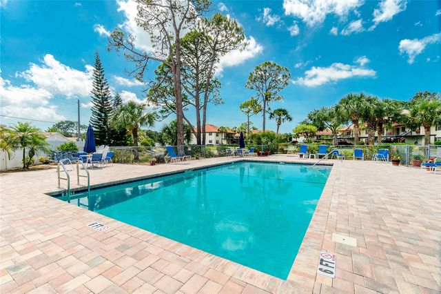 511 PINE HOLLOW CIRCLE 511, Englewood, FL 34223