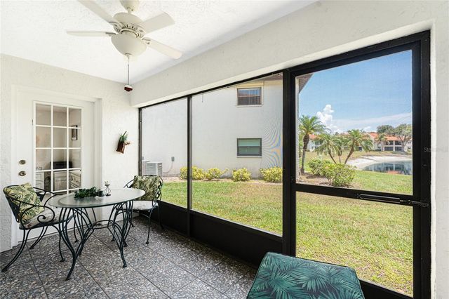 511 PINE HOLLOW CIRCLE 511, Englewood, FL 34223