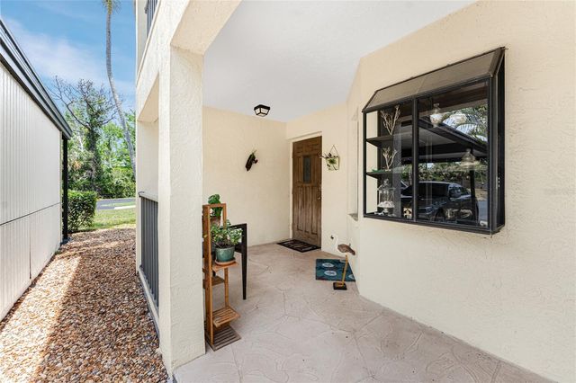511 PINE HOLLOW CIRCLE 511, Englewood, FL 34223