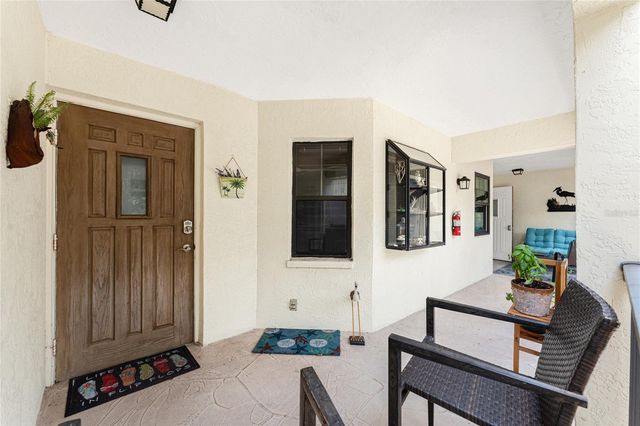 511 PINE HOLLOW CIRCLE 511, Englewood, FL 34223