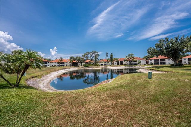 511 PINE HOLLOW CIRCLE 511, Englewood, FL 34223