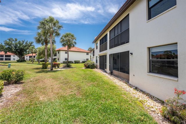 511 PINE HOLLOW CIRCLE 511, Englewood, FL 34223