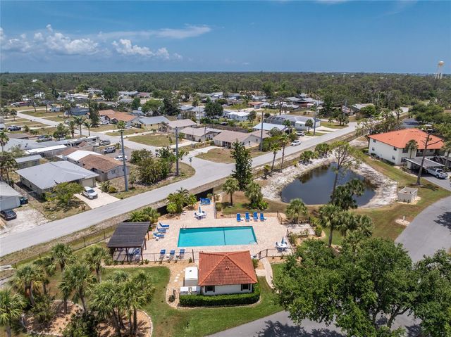 511 PINE HOLLOW CIRCLE 511, Englewood, FL 34223