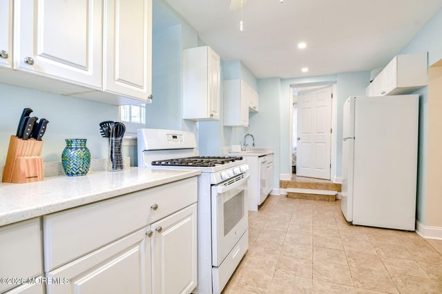 18 Abbott Avenue Garden Apt, Ocean Grove, NJ 07756