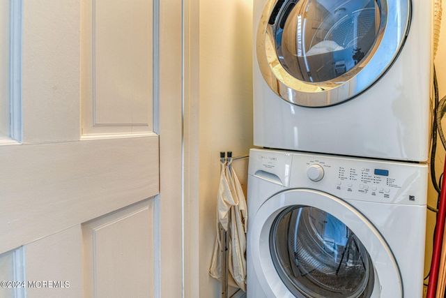 18 Abbott Avenue Garden Apt, Ocean Grove, NJ 07756