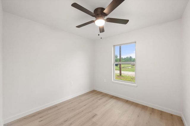 901 S 3rd, Dawson, TX 76639