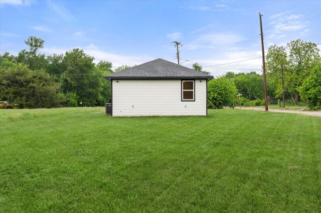 901 S 3rd, Dawson, TX 76639