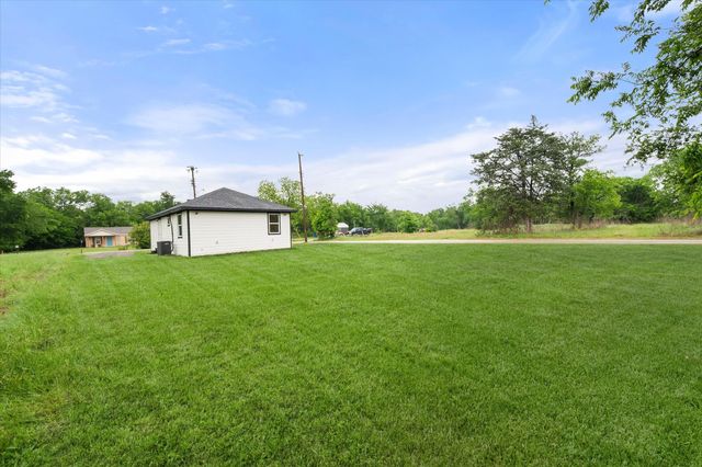 901 S 3rd, Dawson, TX 76639