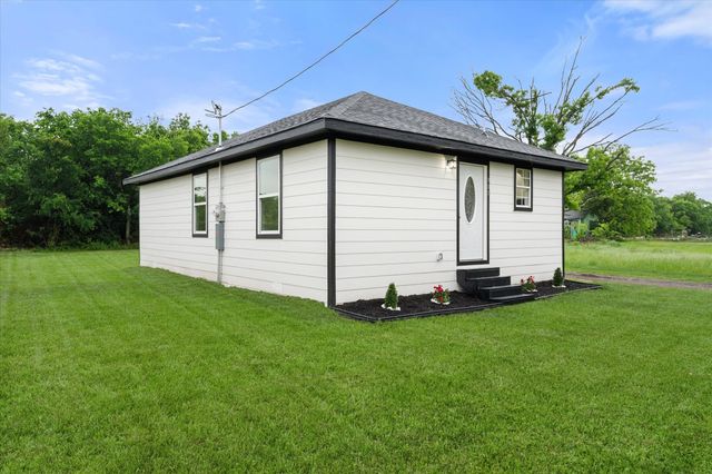 901 S 3rd, Dawson, TX 76639
