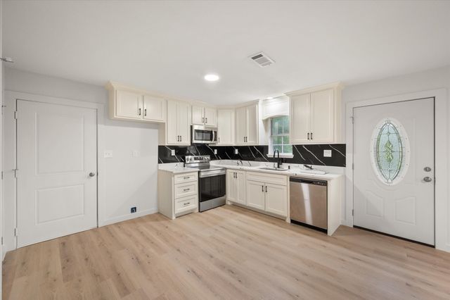 901 S 3rd, Dawson, TX 76639