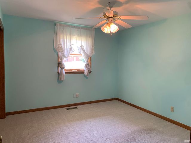 605 Coffeetree Lane, Evansville, IN 47712
