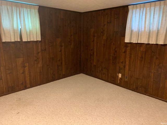 605 Coffeetree Lane, Evansville, IN 47712