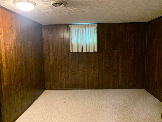 605 Coffeetree Lane, Evansville, IN 47712