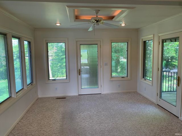 605 Coffeetree Lane, Evansville, IN 47712
