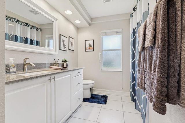 1506 AUBURN OAKS BOULEVARD, Auburndale, FL 33823