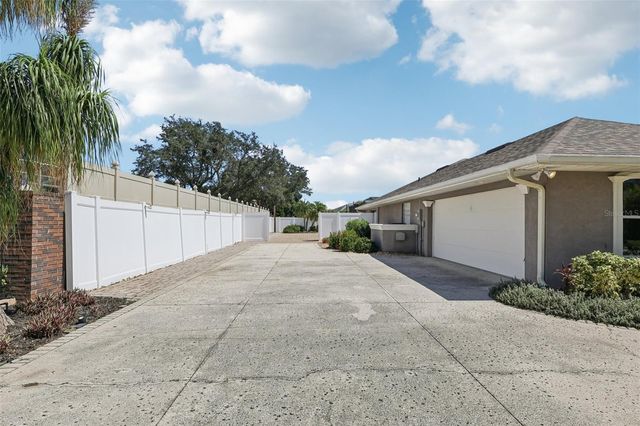 1506 AUBURN OAKS BOULEVARD, Auburndale, FL 33823