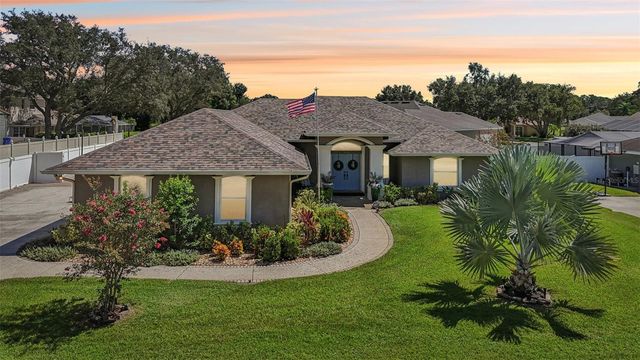 1506 AUBURN OAKS BOULEVARD, Auburndale, FL 33823