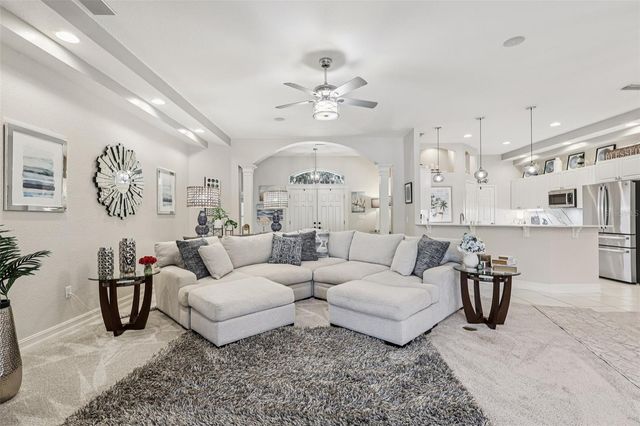 1506 AUBURN OAKS BOULEVARD, Auburndale, FL 33823