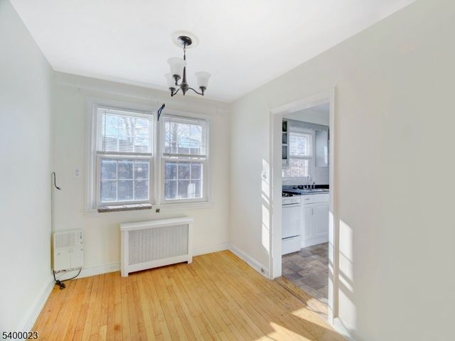 40 Meadowbrook Pl B, Maplewood Twp., NJ 07040