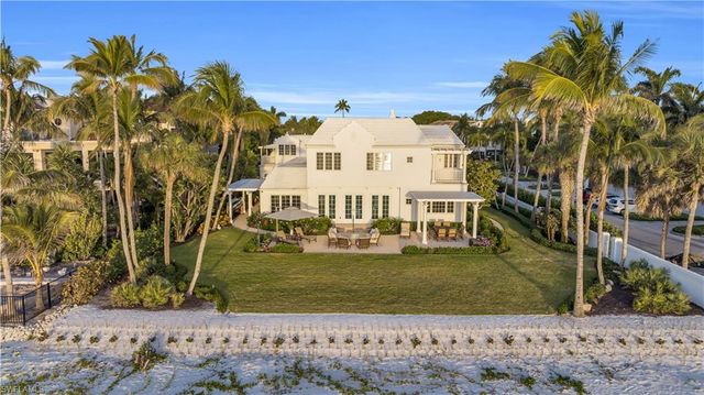 23 6TH AVE N, Naples, FL 34102