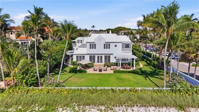23 6TH AVE N, Naples, FL 34102