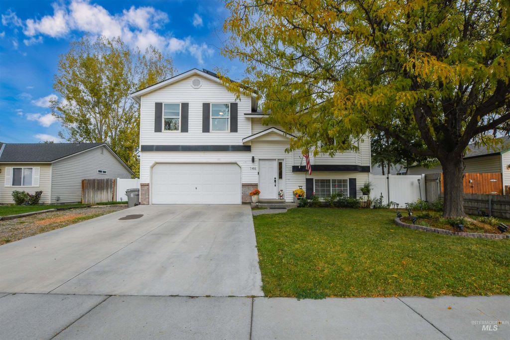 146 N Sagehen, Nampa, ID 83651 photo 2