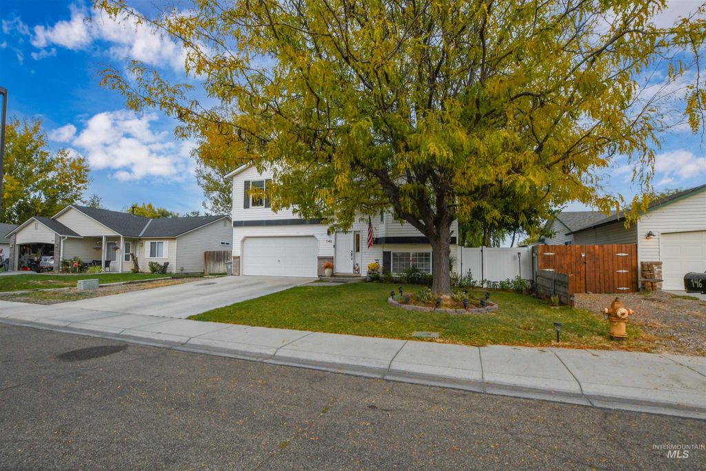 146 N Sagehen, Nampa, ID 83651 photo 3