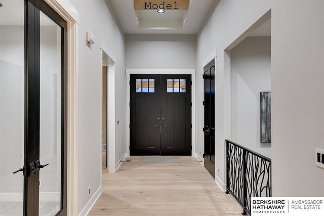 3902 S 212 Street, Omaha, NE 68022