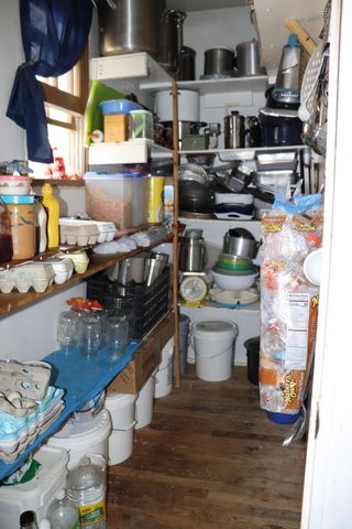 1138 Amish Loop, Seymour, MO 65746