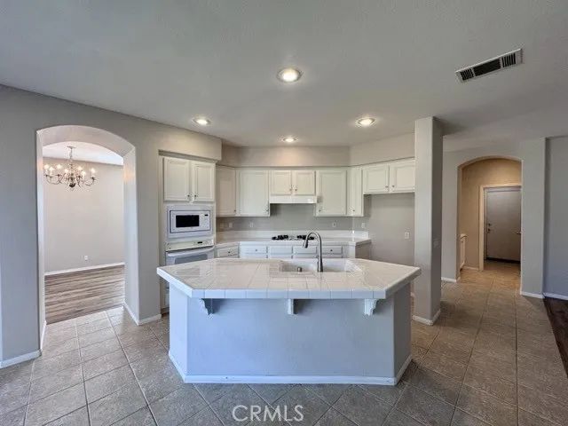 30906 Crystalaire Drive, Temecula, CA 92591