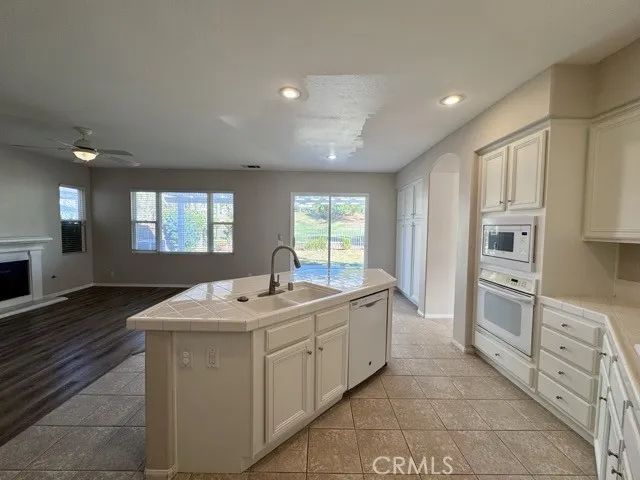 30906 Crystalaire Drive, Temecula, CA 92591