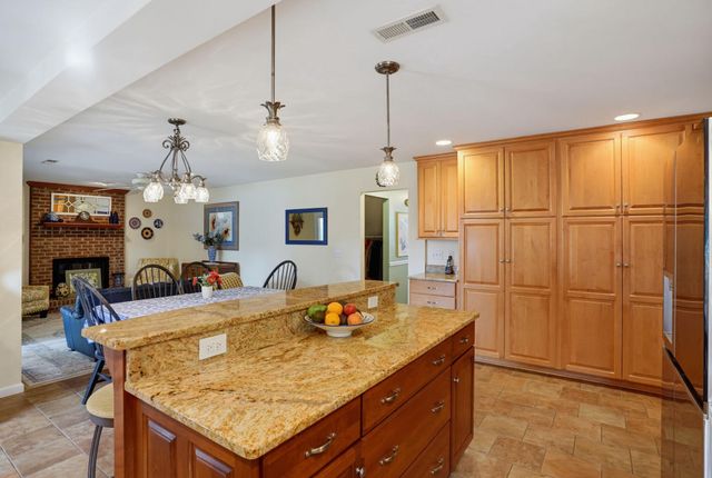 36 BENSON CT, Dover, DE 19901