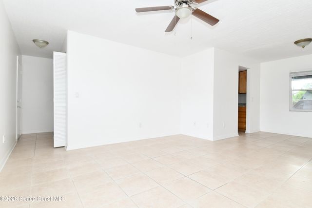 838 Gillen Avenue NW, Palm Bay, FL 32907